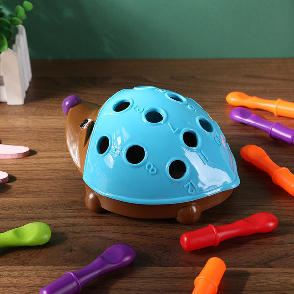 Load image into Gallery viewer, Montessori Inserted Hedgehog -AE