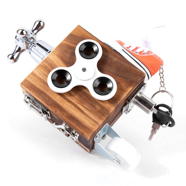 Load image into Gallery viewer, Montessori Multifunctional Busy Block Busy Board- CNF7
