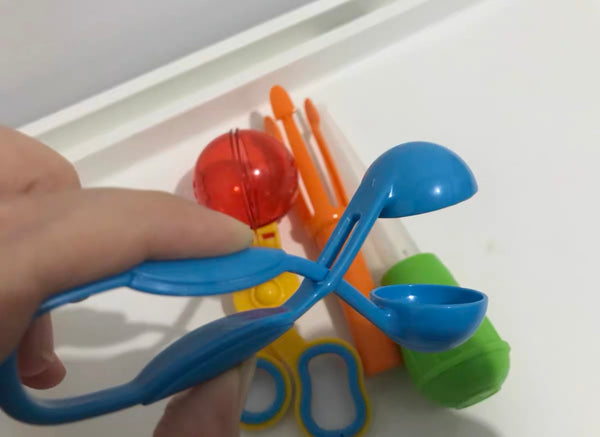 تحميل الصورة في عارض الصور ، Fine Motor Tools -AE
