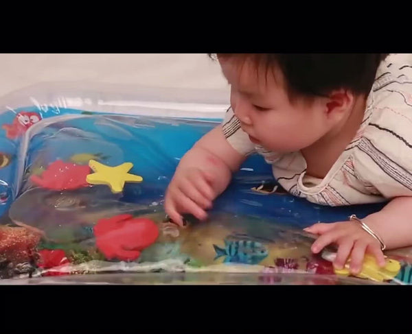 Load and play video in Gallery viewer, Inflatable Baby Play Mat Infant Water Spray Pad-AE
